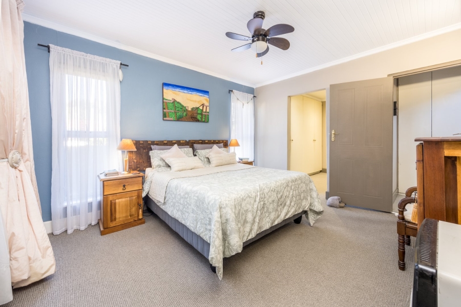 4 Bedroom Property for Sale in Vierlanden Western Cape